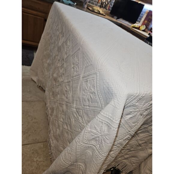 Vintage King Coverlet Blanket White Embroidery on White w Fringe Trim W/1 Sham - Picture 3 of 12